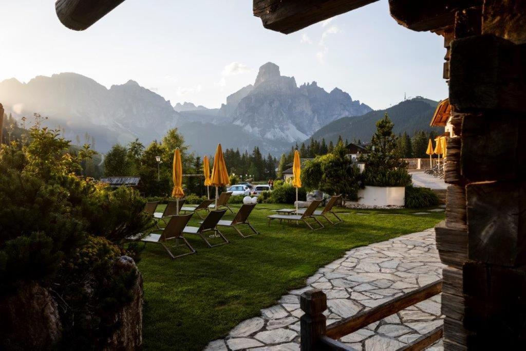 Hotel Costes Corvara In Badia Luaran gambar